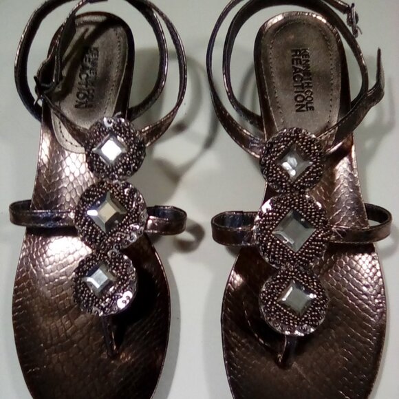 Kenneth Cole Silver Snake Skin Print Jeweled Sandals - Picture 1 of 7